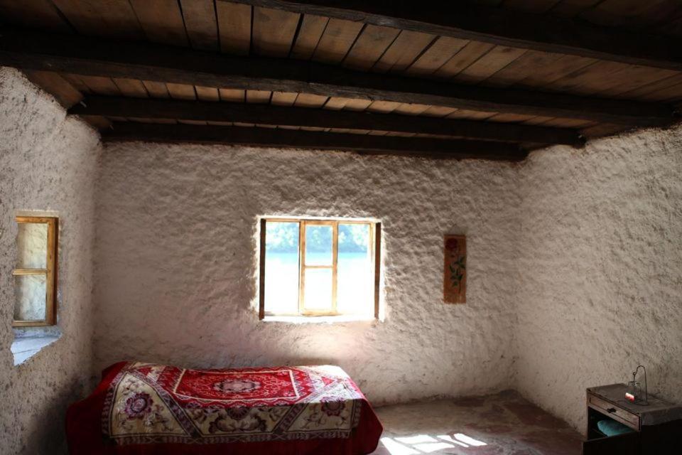 Hotel Neomalsore Agrotourism, Komani Lake Extérieur photo